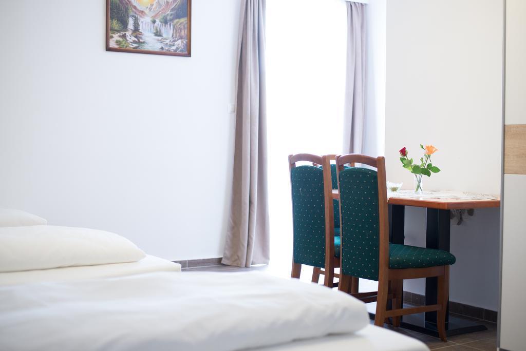 ウィーン カフェ 1988 Bed & Breakfast 部屋 写真